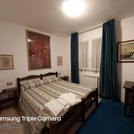 Bed & Breakfast 4U Parcheggio Interno Chiavari Eksteriør billede